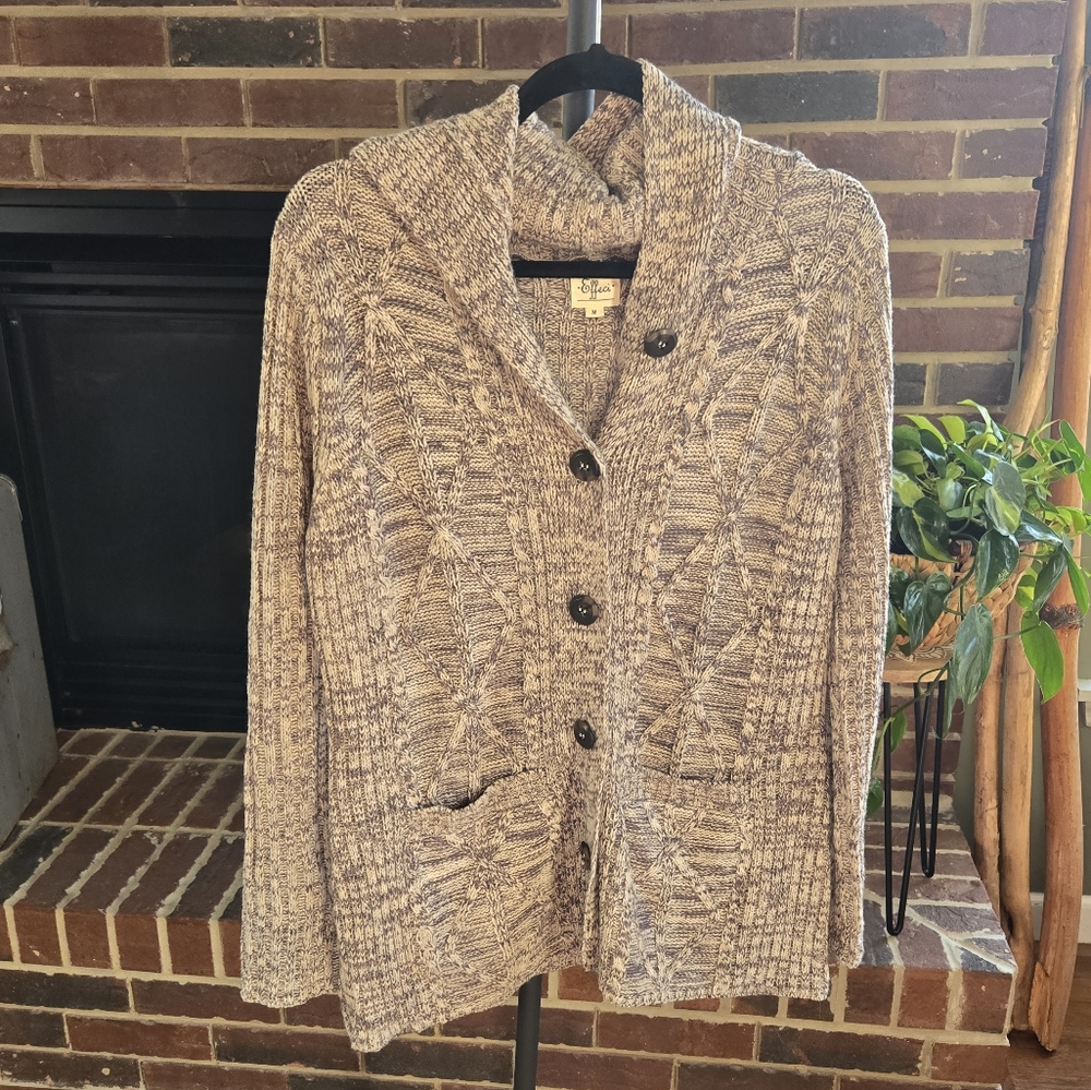 Long gray knit cardigan with a hood. Effeci Size Medium